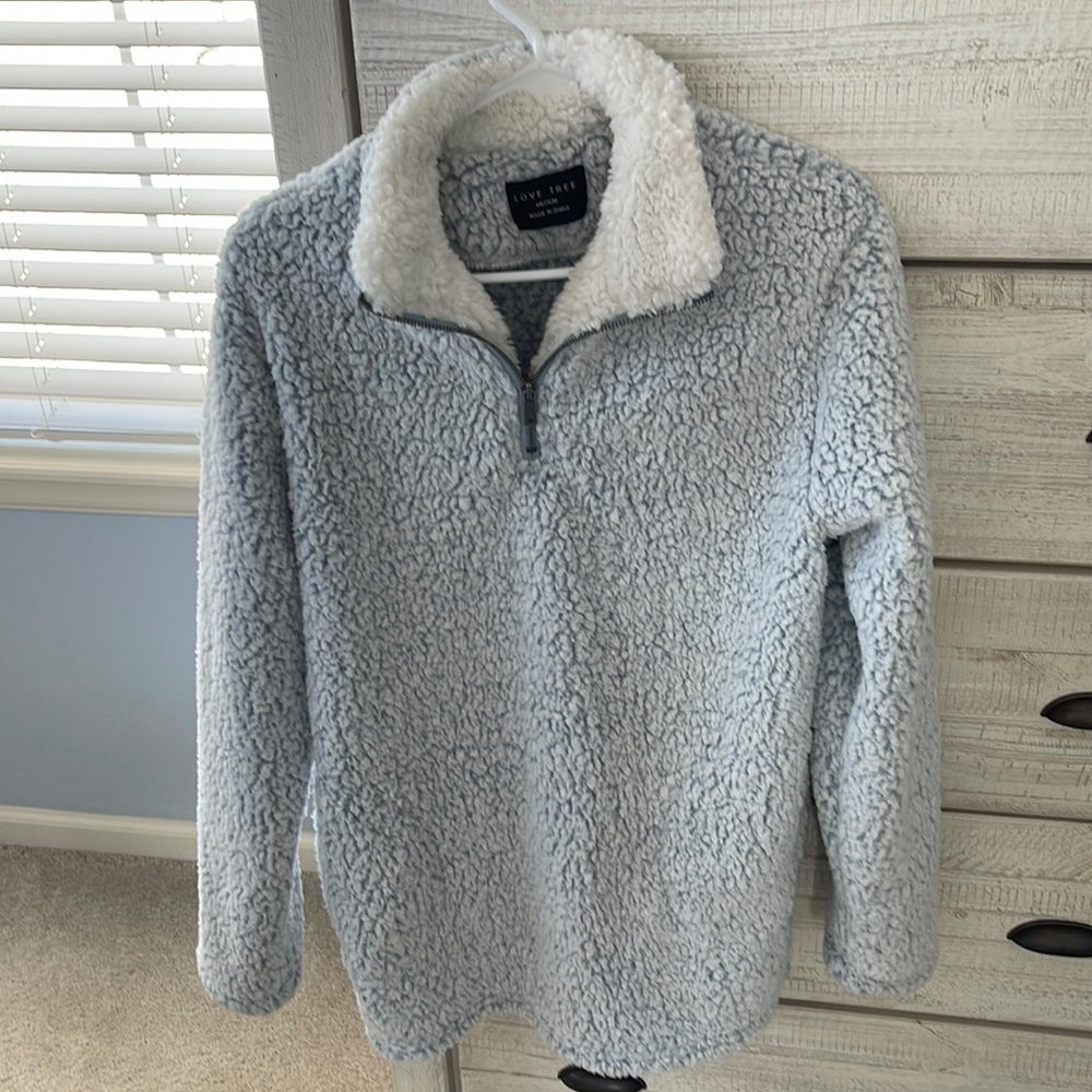 Love Tree pullover Size Medium Light Blue.